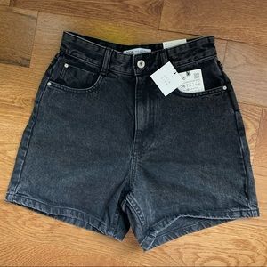 zara black mom short